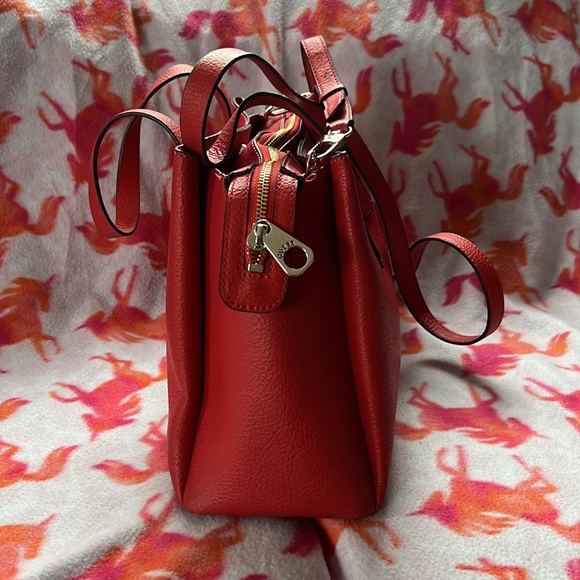 Candy Apple red guess tote bag - Picture 5 of 10